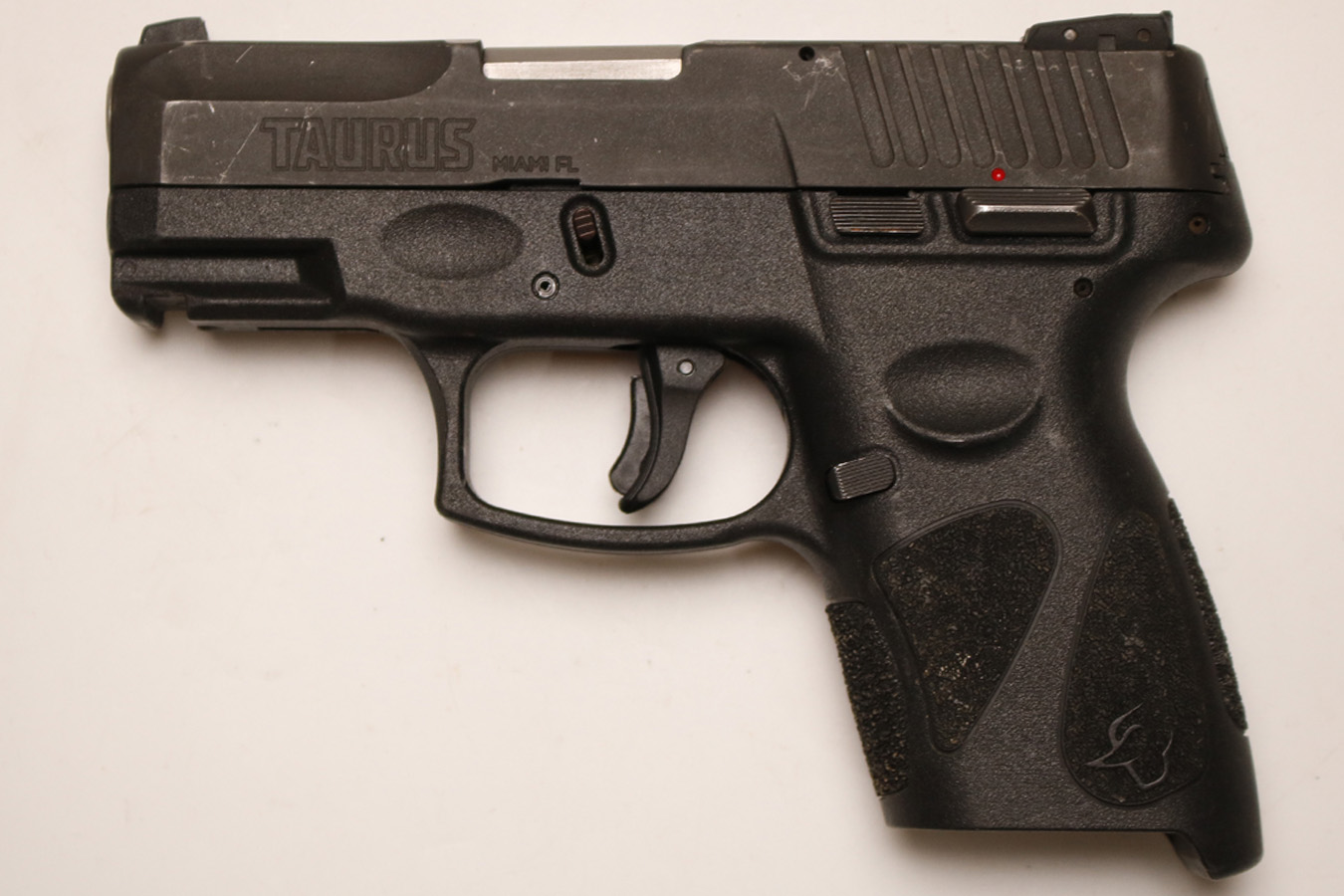 TAURUS G2C 9mm Used Police Trade-in Pistol (Magazine Not Included)